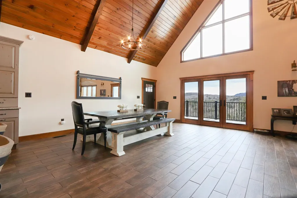 244 Fenoff Heights Lane Waterford VT 05819