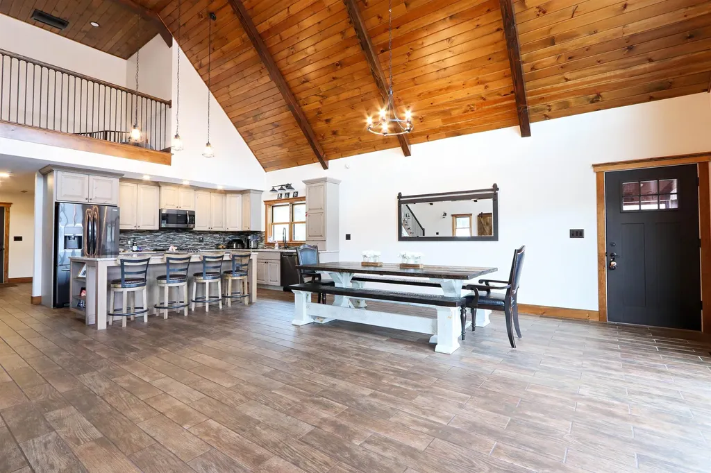 244 Fenoff Heights Lane Waterford VT 05819