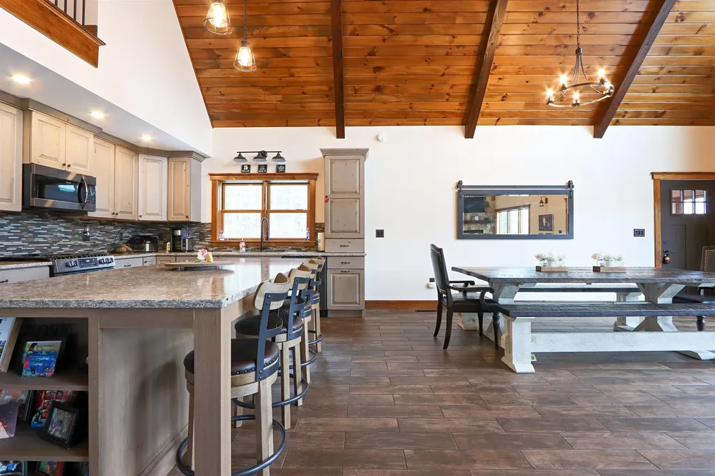 244 Fenoff Heights Lane Waterford VT 05819