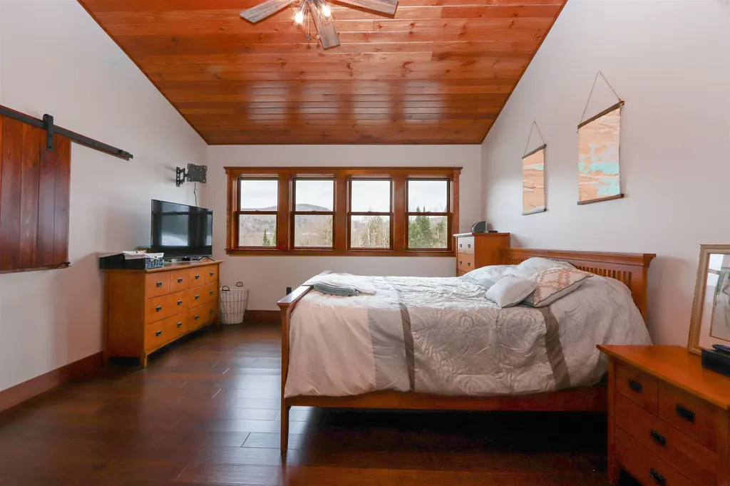 244 Fenoff Heights Lane Waterford VT 05819