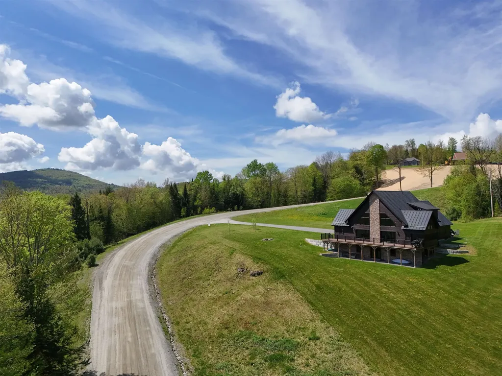 244 Fenoff Heights Lane Waterford VT 05819