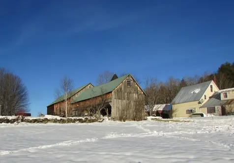 72 Wood Road Hartford VT 05001
