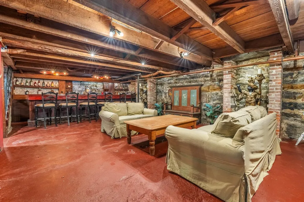 1677 Barnumville Road Manchester VT 05255