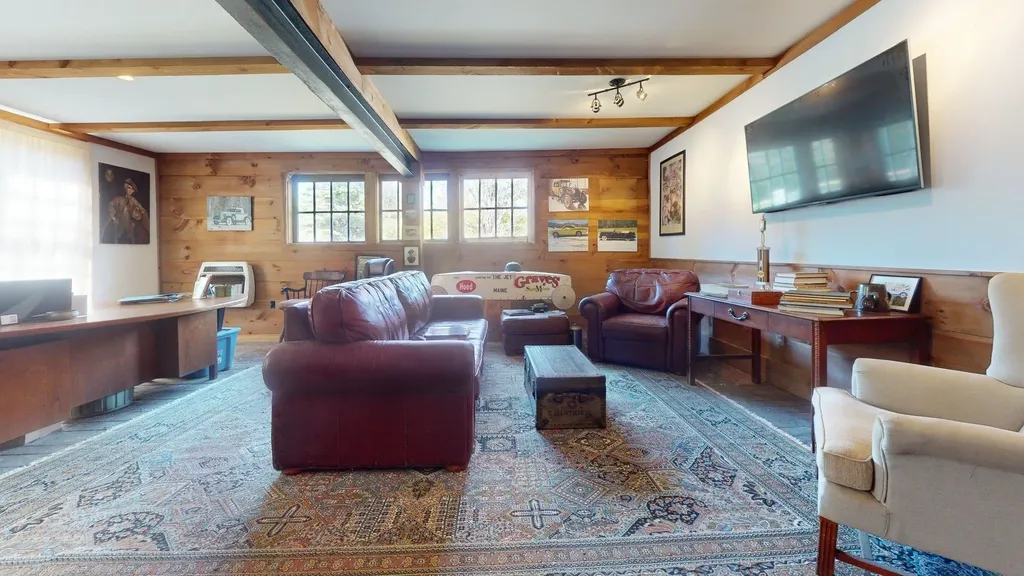 1677 Barnumville Road Manchester VT 05255