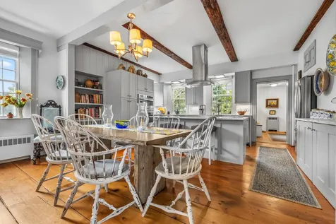 1677 Barnumville Road Manchester VT 05255