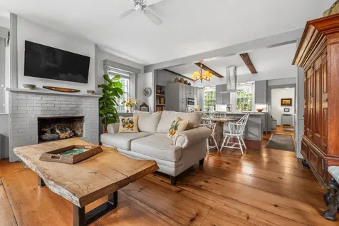 1677 Barnumville Road Manchester VT 05255