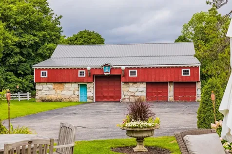 1677 Barnumville Road Manchester VT 05255