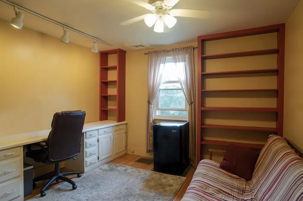 70 Greenleaf Street Brattleboro VT 05301