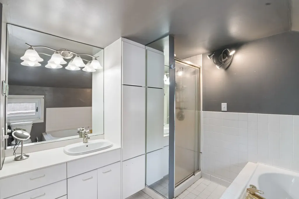 70 Greenleaf Street Brattleboro VT 05301