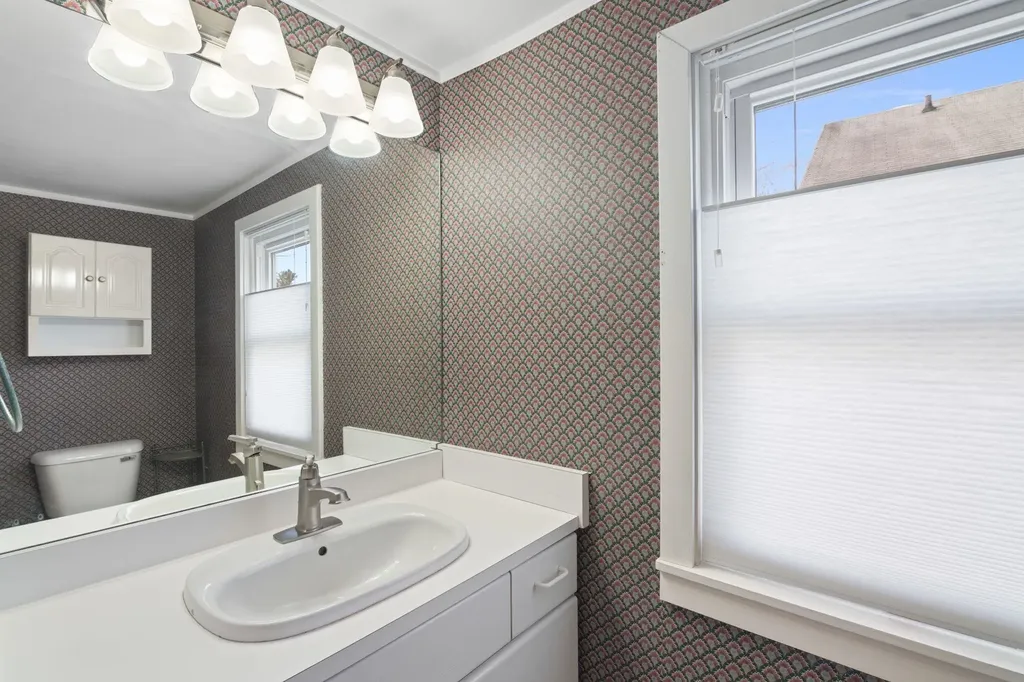 70 Greenleaf Street Brattleboro VT 05301