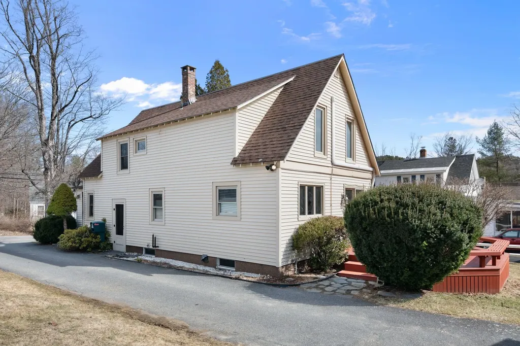 70 Greenleaf Street Brattleboro VT 05301