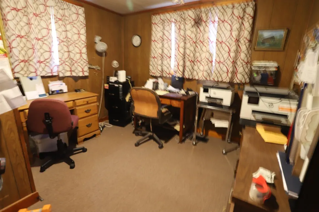 179 Farrant Street Newport City VT 05855