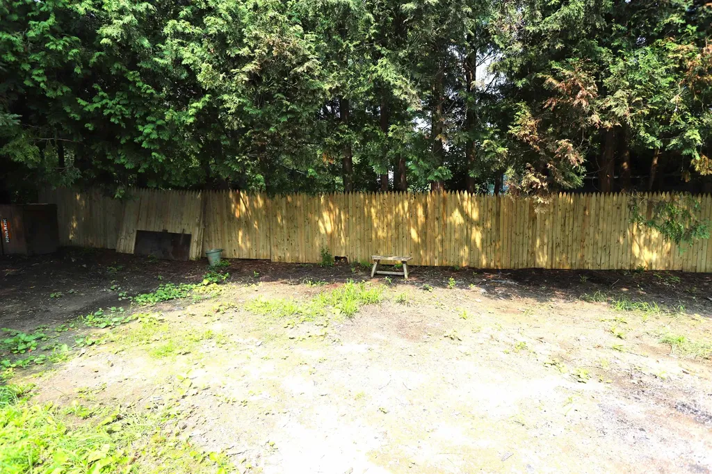 179 Farrant Street Newport City VT 05855