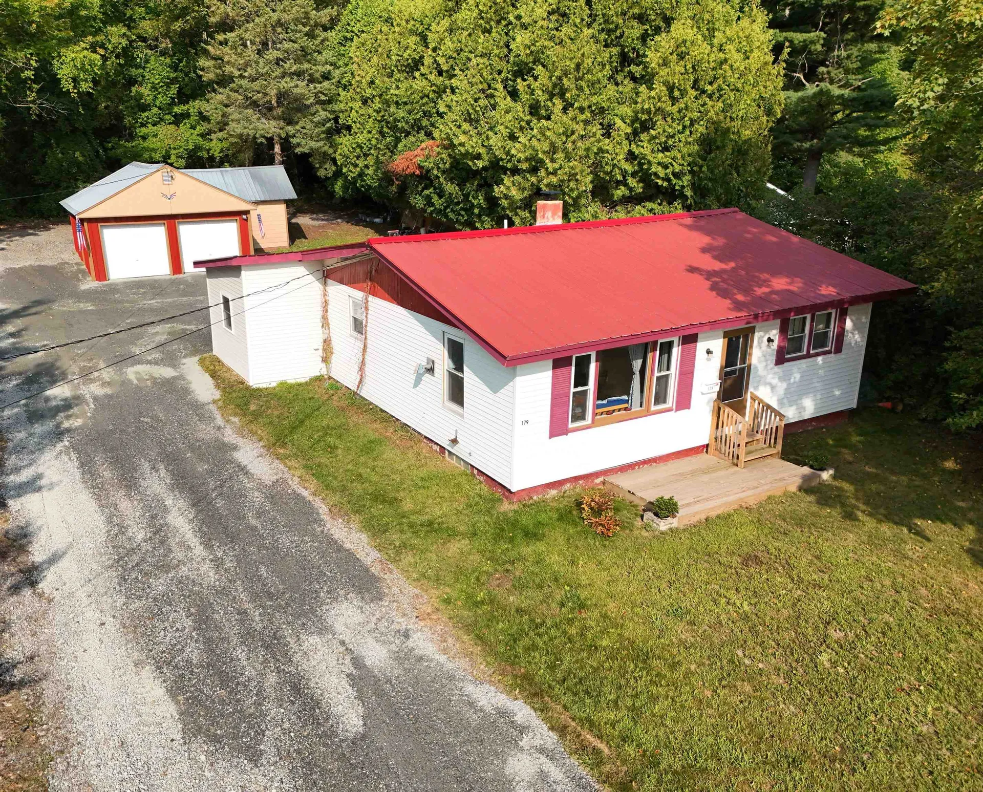 179 Farrant Street Newport City VT 05855