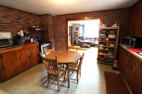 179 Farrant Street Newport City VT 05855