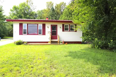 179 Farrant Street Newport City VT 05855