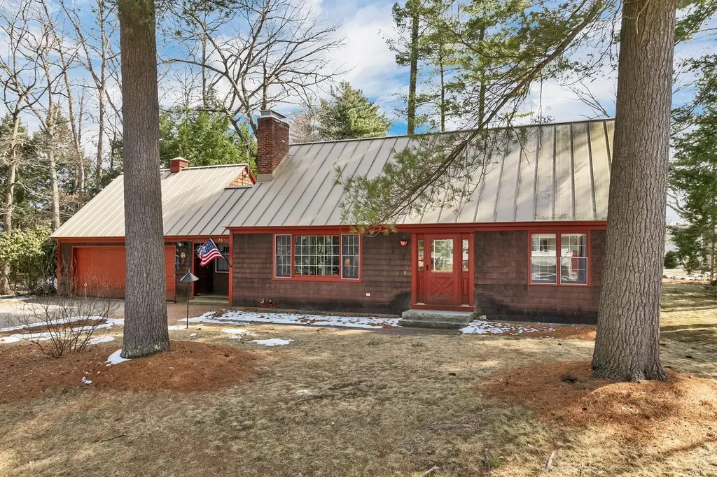 20 Pine Brook Lane Laconia NH 03246