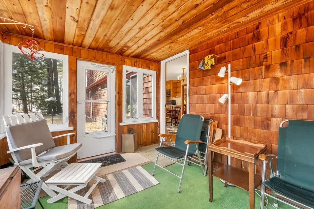 20 Pine Brook Lane Laconia NH 03246