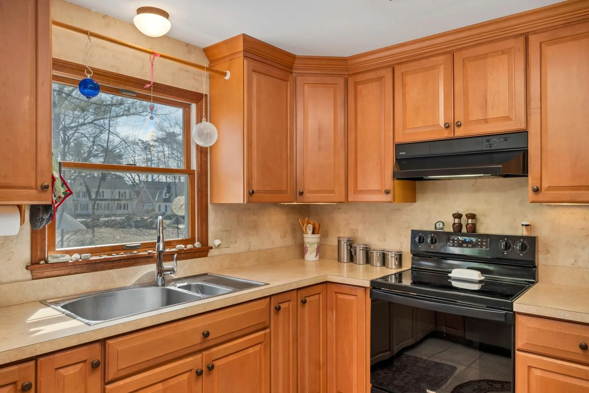 20 Pine Brook Lane Laconia NH 03246