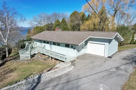 75 Hills Point Road Charlotte VT 05445