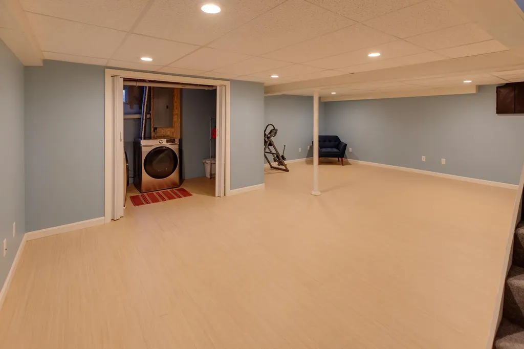 40 Rock Strain Drive Littleton NH 03561