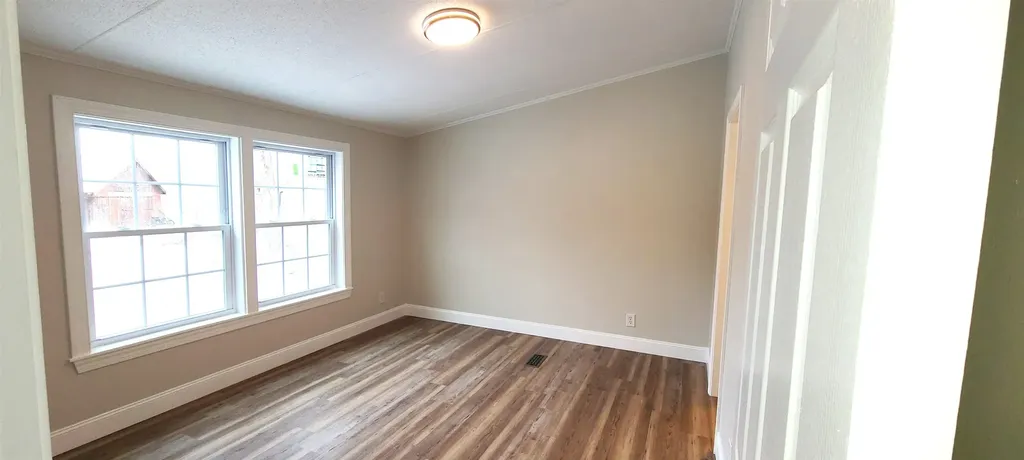 65 Lone Star Avenue Farmington NH 03835