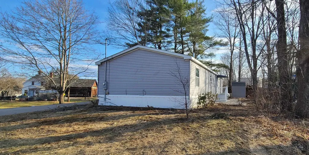 65 Lone Star Avenue Farmington NH 03835