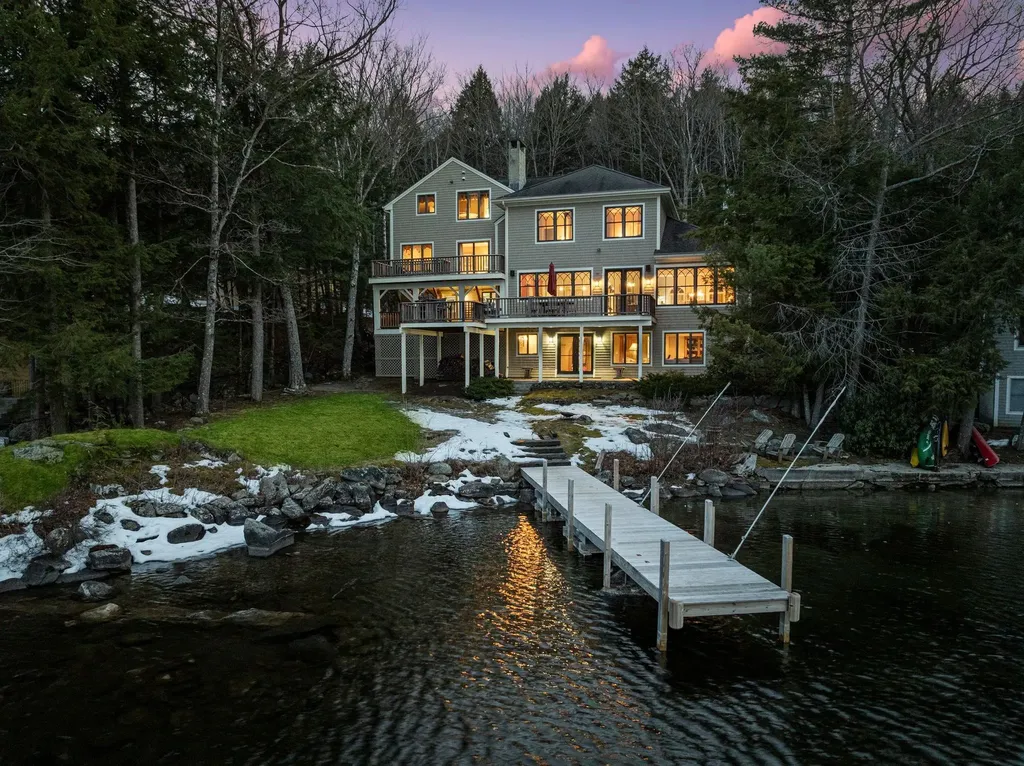 78 Garnet Street Sunapee NH 03782
