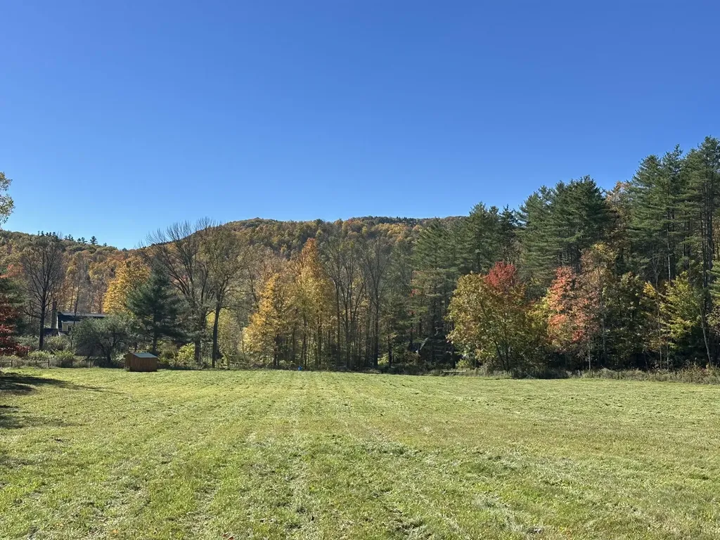 1502 Popple Dungeon Road Chester VT 05143