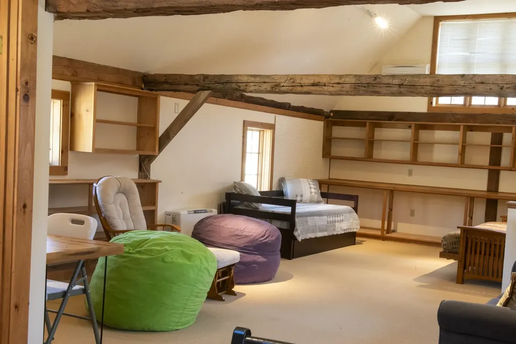 1502 Popple Dungeon Road Chester VT 05143