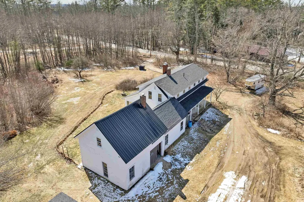 85 White Oak Road Barnstead NH 03225