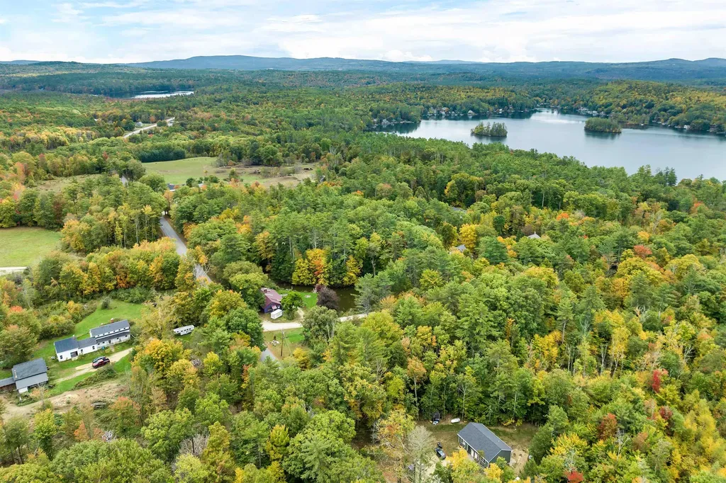 85 White Oak Road Barnstead NH 03225