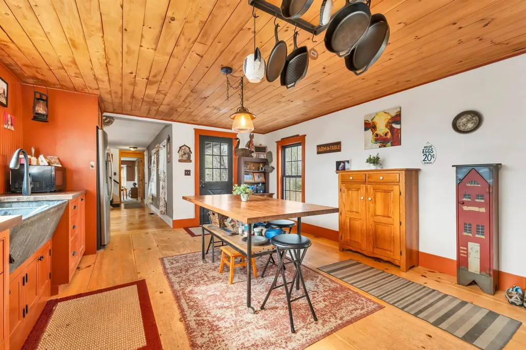 85 White Oak Road Barnstead NH 03225