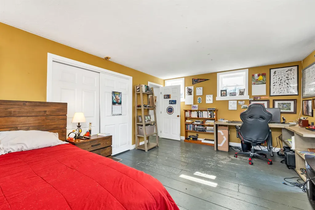 85 White Oak Road Barnstead NH 03225