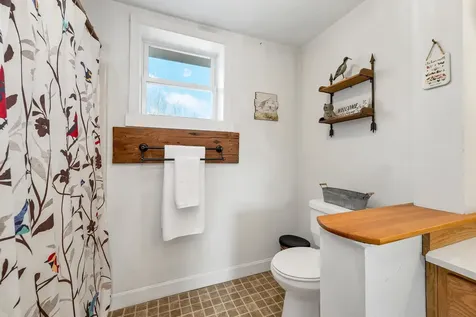 85 White Oak Road Barnstead NH 03225