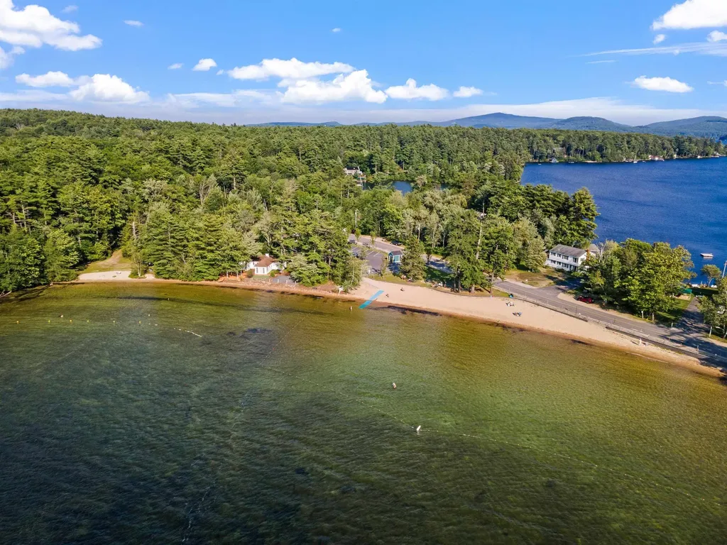 208 Forest Road Wolfeboro NH 03894