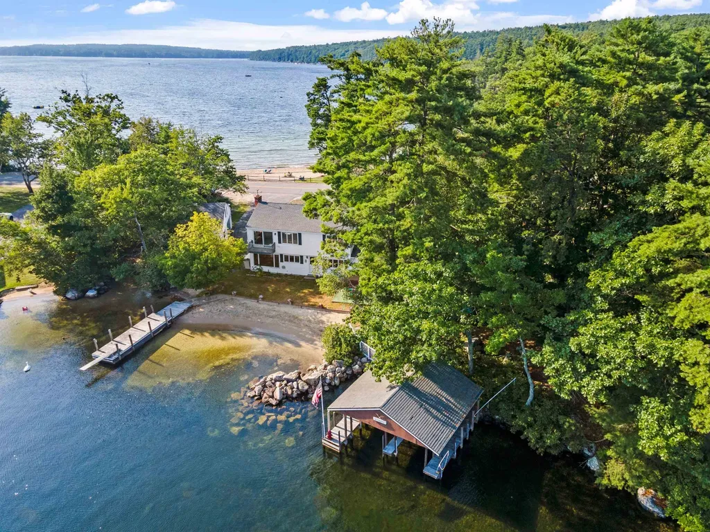 208 Forest Road Wolfeboro NH 03894