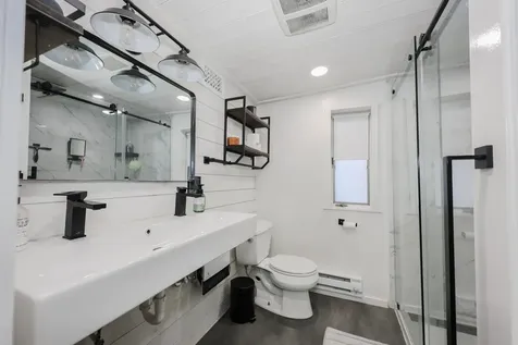 37 Bay Street Goffstown NH 03045