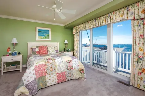 24 Harbor Road Hampton NH 03842