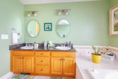 24 Harbor Road Hampton NH 03842