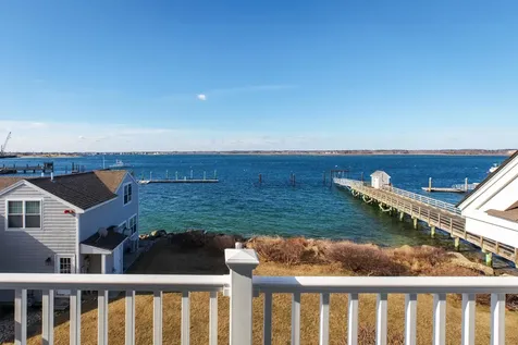24 Harbor Road Hampton NH 03842