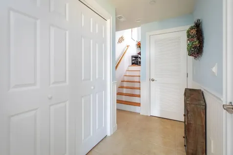 24 Harbor Road Hampton NH 03842
