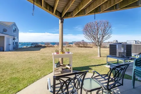 24 Harbor Road Hampton NH 03842