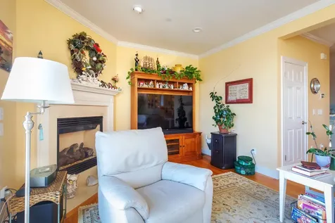 24 Harbor Road Hampton NH 03842