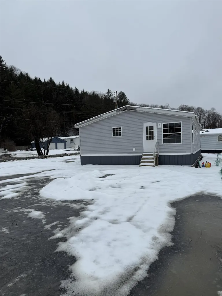 165 Railroad Street Williamstown VT 05679