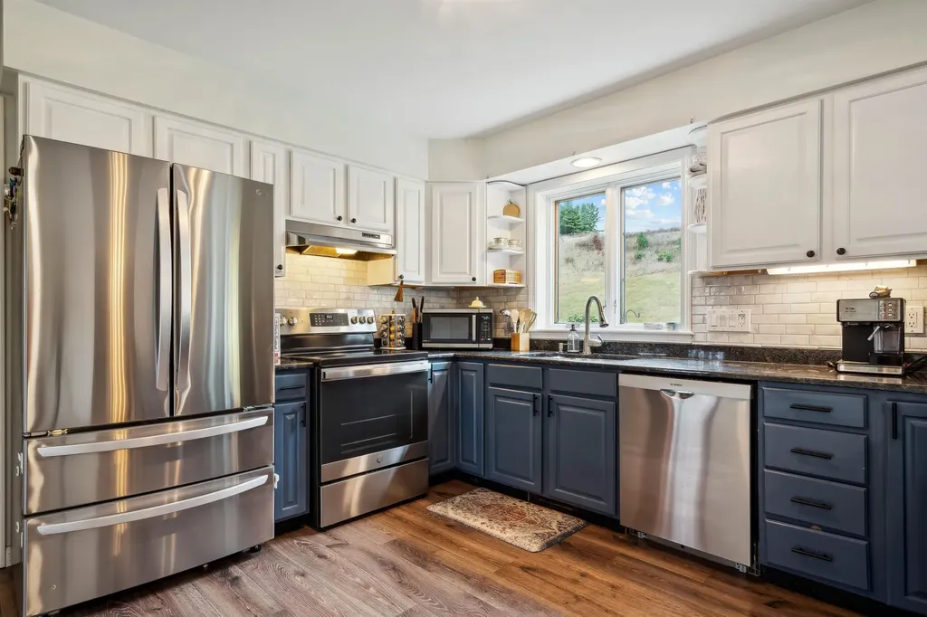 1325 Wildlife Road Hartford VT 05001