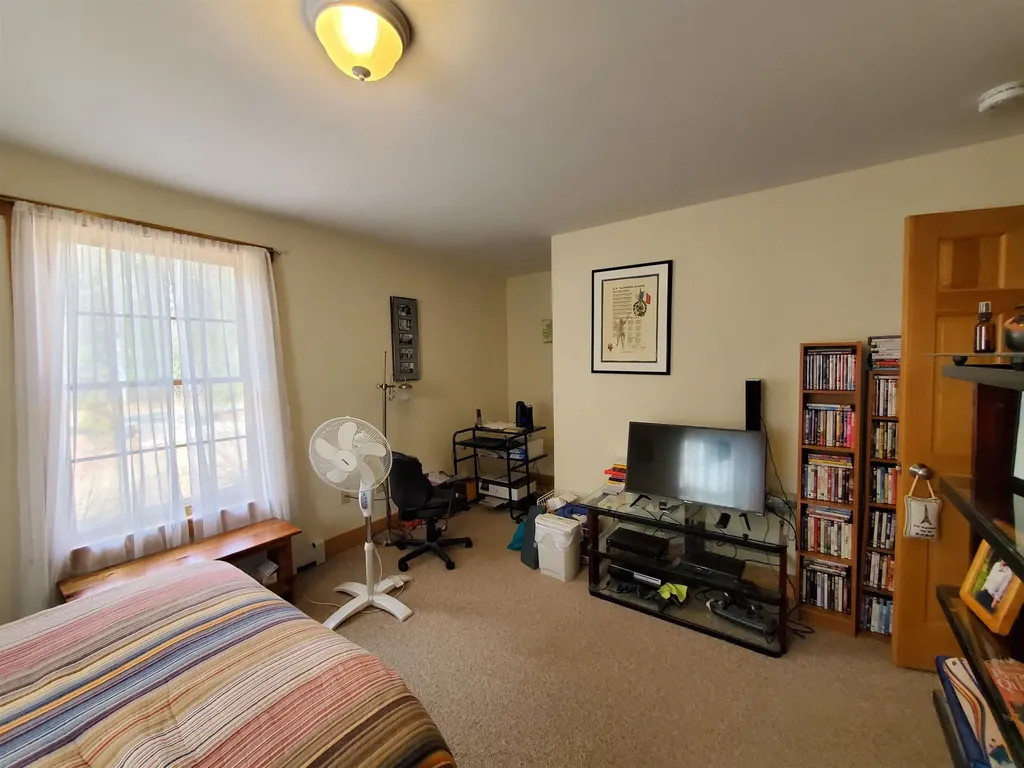 565 Farmer Drive St. Johnsbury VT 05819