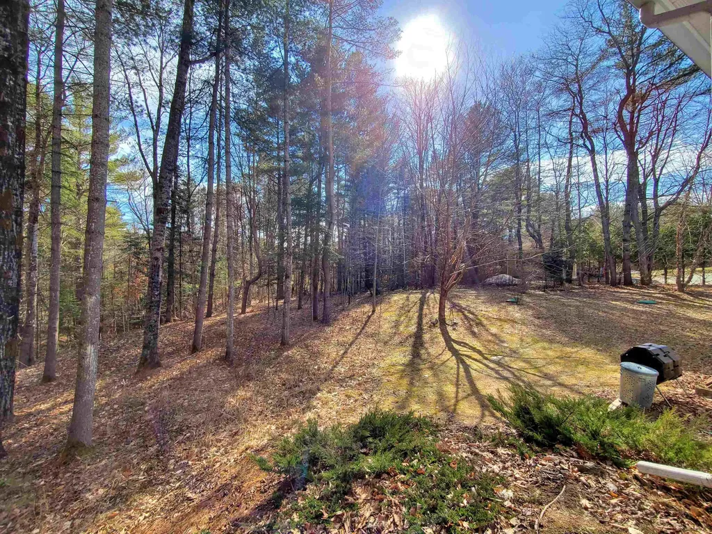 565 Farmer Drive St. Johnsbury VT 05819