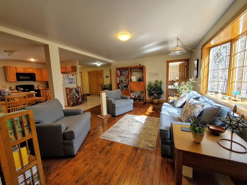 565 Farmer Drive St. Johnsbury VT 05819