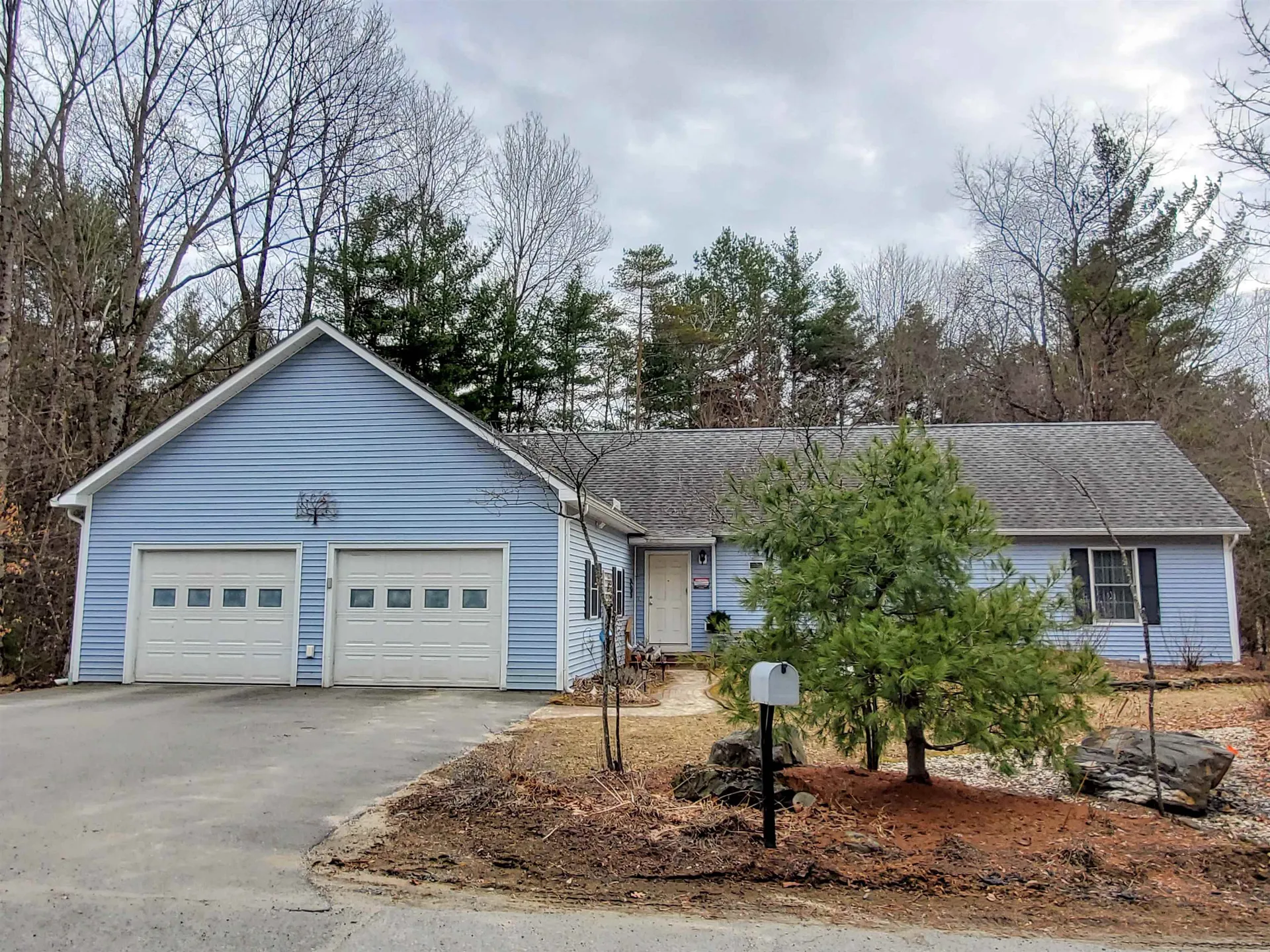 565 Farmer Drive St. Johnsbury VT 05819